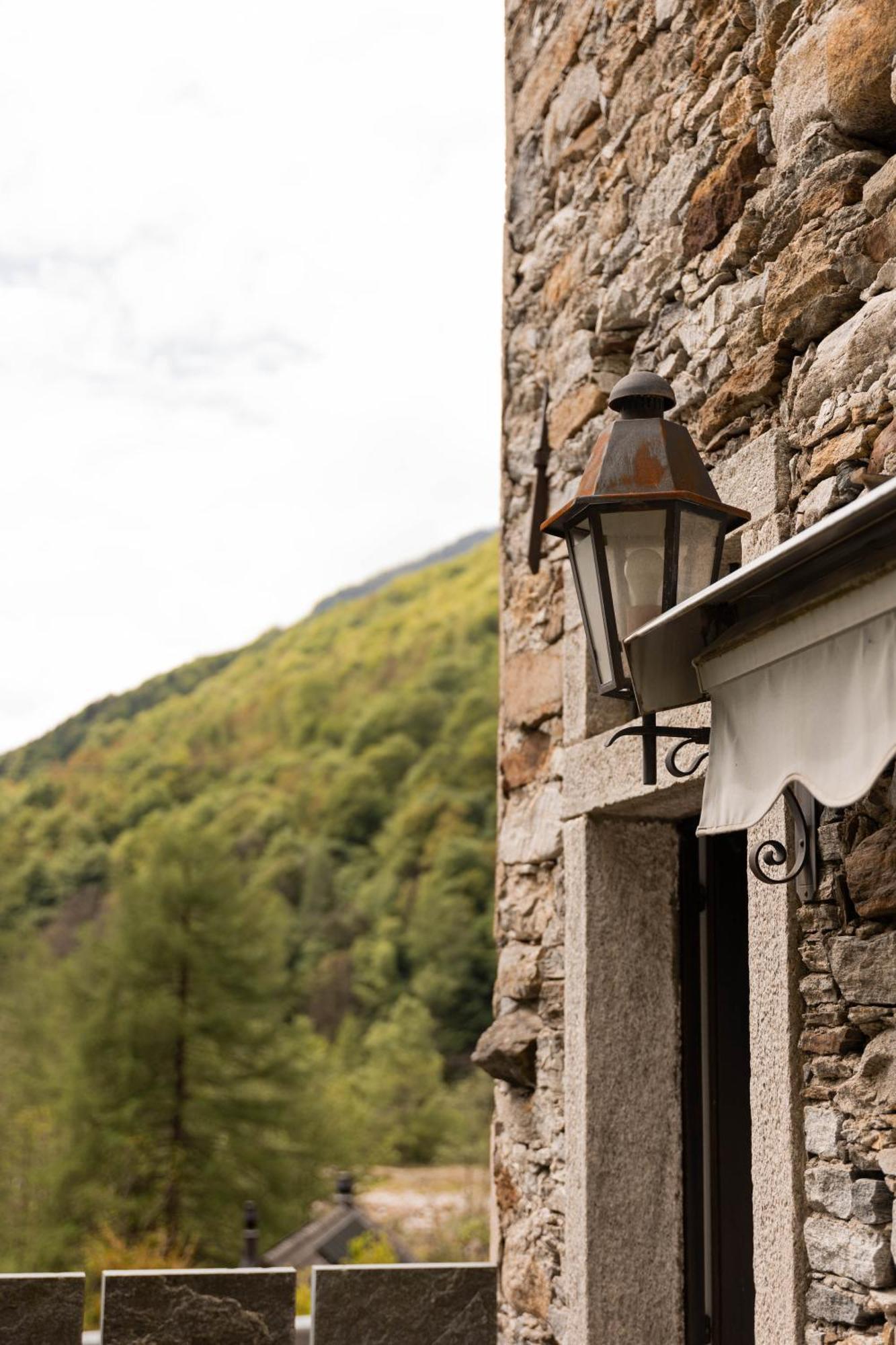 Verzasca Lodge Carlotta Frasco Eksteriør bilde